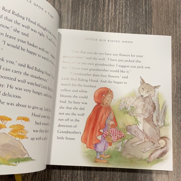 Once Upon a Time Treasury of Fairy Tales Hard Cover - Picture 3 of 3